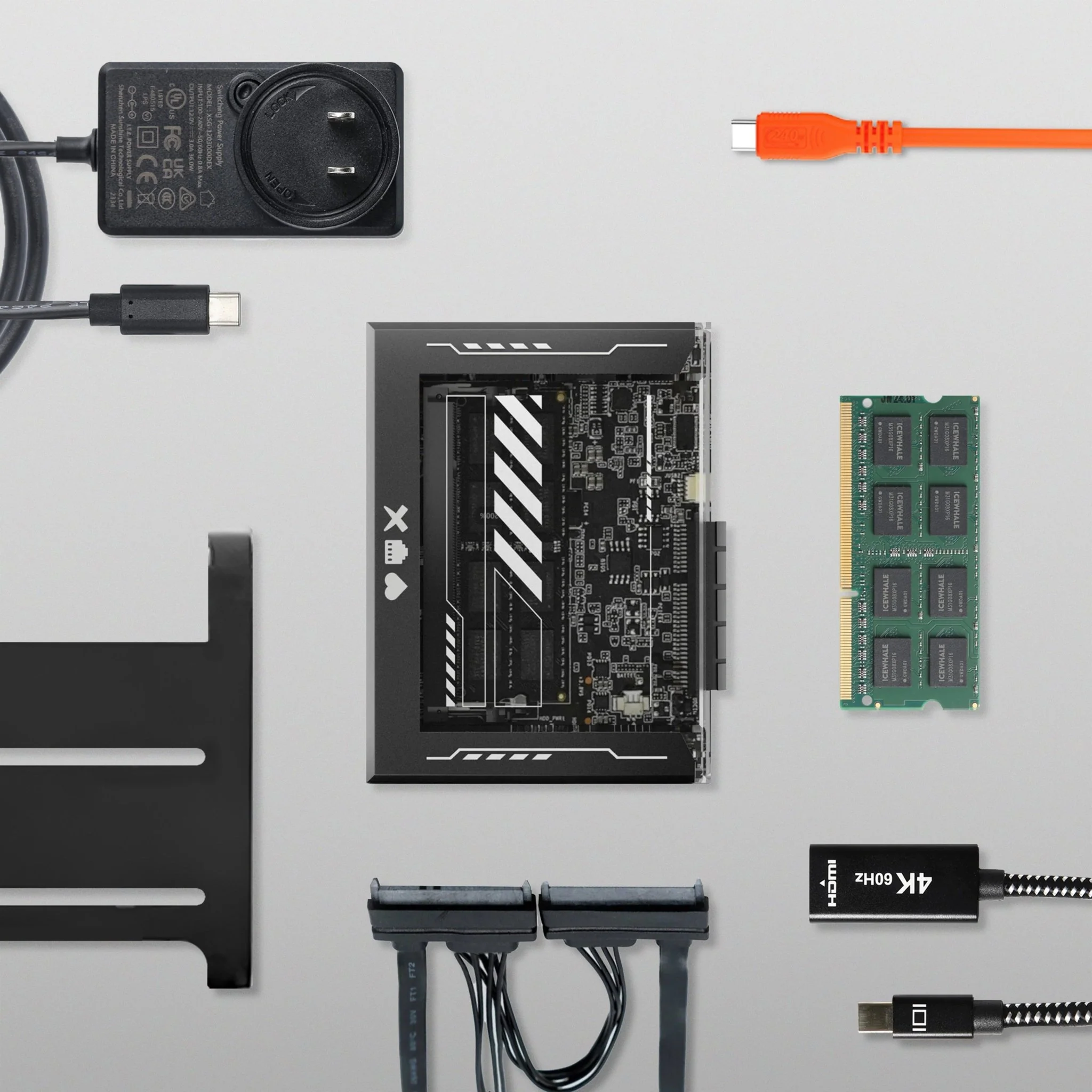 ZimaBlade 7700 DeskBuild NAS Kit: X86 4-Core DIY NAS with One-Click Apps - Image 3