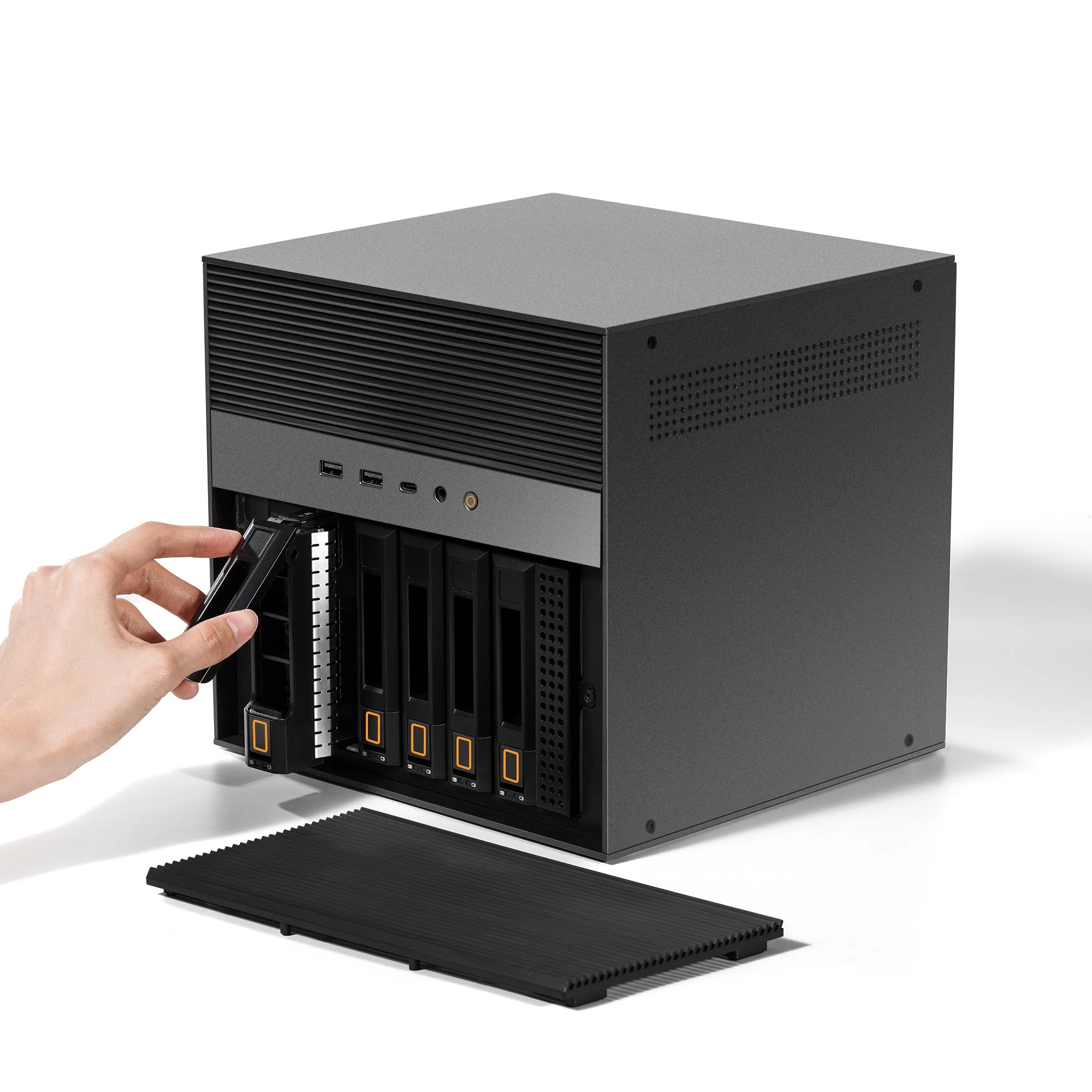 ZimaCube Pro Personal Cloud - Image 6